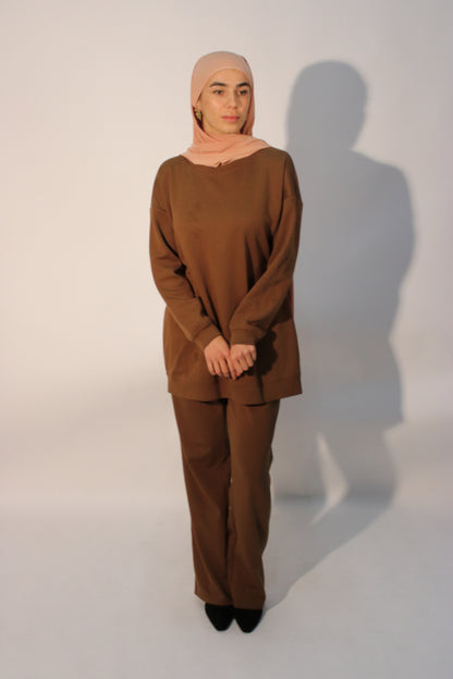 COMFY SWEATER WITH PANTS - BROWN